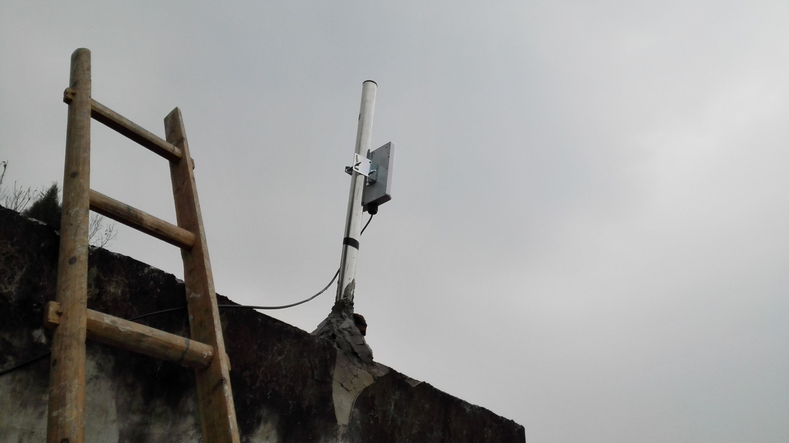 告别电信盒子限制 百兆宽带点对点轻松接入，家中上网无忧